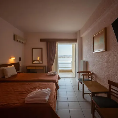 ホテル Pappas ルートラキ